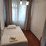 Kadikoy Merkezi Konumda