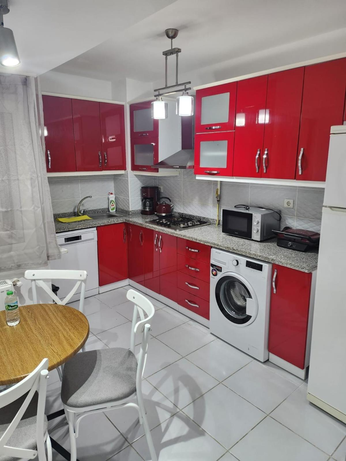 Kadikoy Merkezi Konumda Daire İstanbul