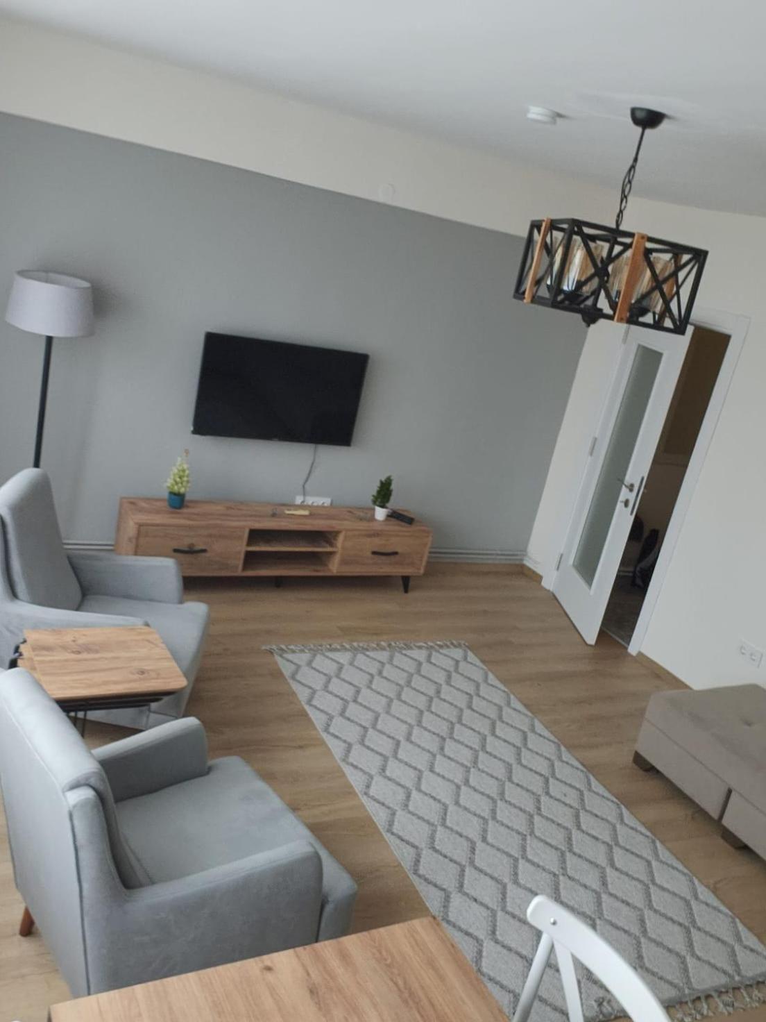 Appartement Kadikoy Merkezi Konumda Istanboel